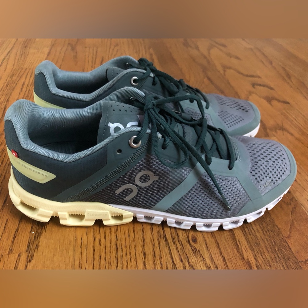 On Cloud Green/Yellow/White Sneakers Sz 9.5